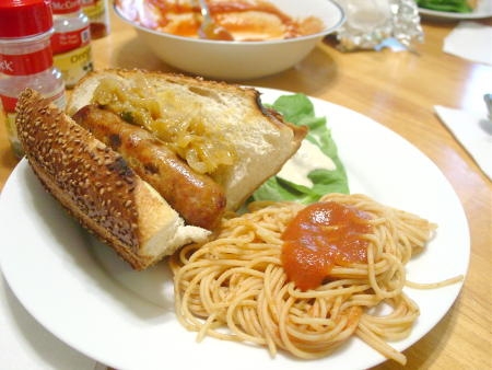 http://www.eeecooks.com/images/2008-07-13/sausage_sandwich_dinner_0050.jpg