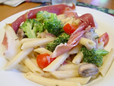 Non-Vegetarian Pasta with Broccoli